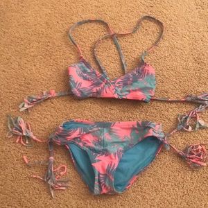Pink and blue palm Roxy bikini